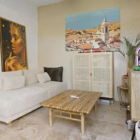 Domaine De La Corniche