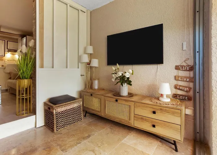 Domaine De La Corniche * Saint-Raphaël